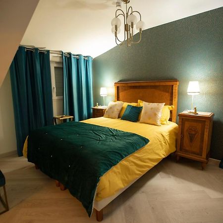 Chambre Art Deco Gatsby Dans Maison D'Hote "Le Petit Clouet" - Рошкорбон Екстер'єр фото