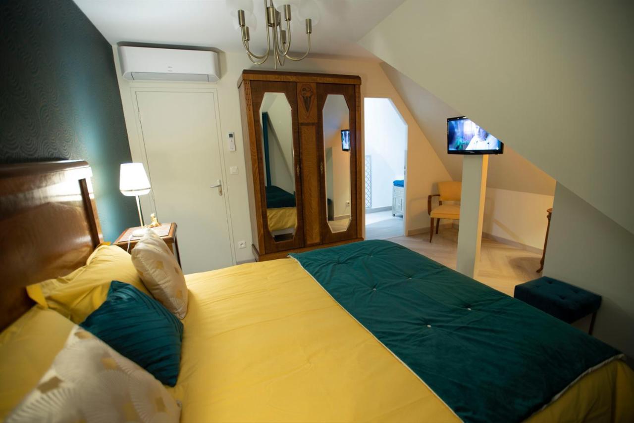 Chambre Art Deco Gatsby Dans Maison D'Hote "Le Petit Clouet" - Рошкорбон Екстер'єр фото